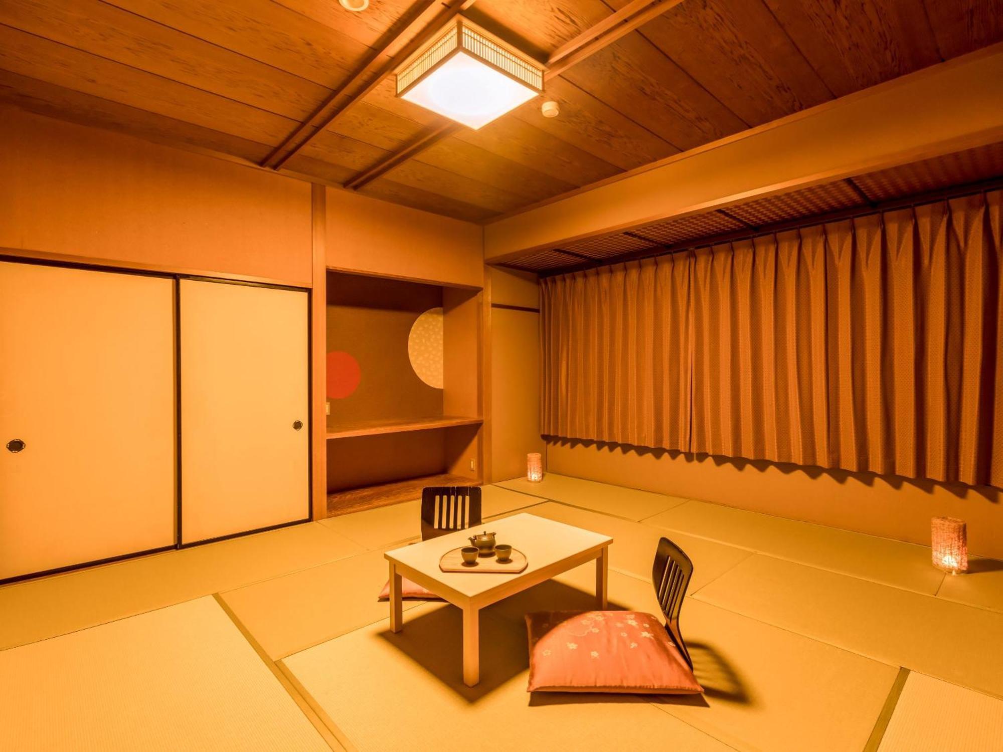 เรียวกัง Ooedo Onsen Monogatari Yamanaka Saichoraku 3*