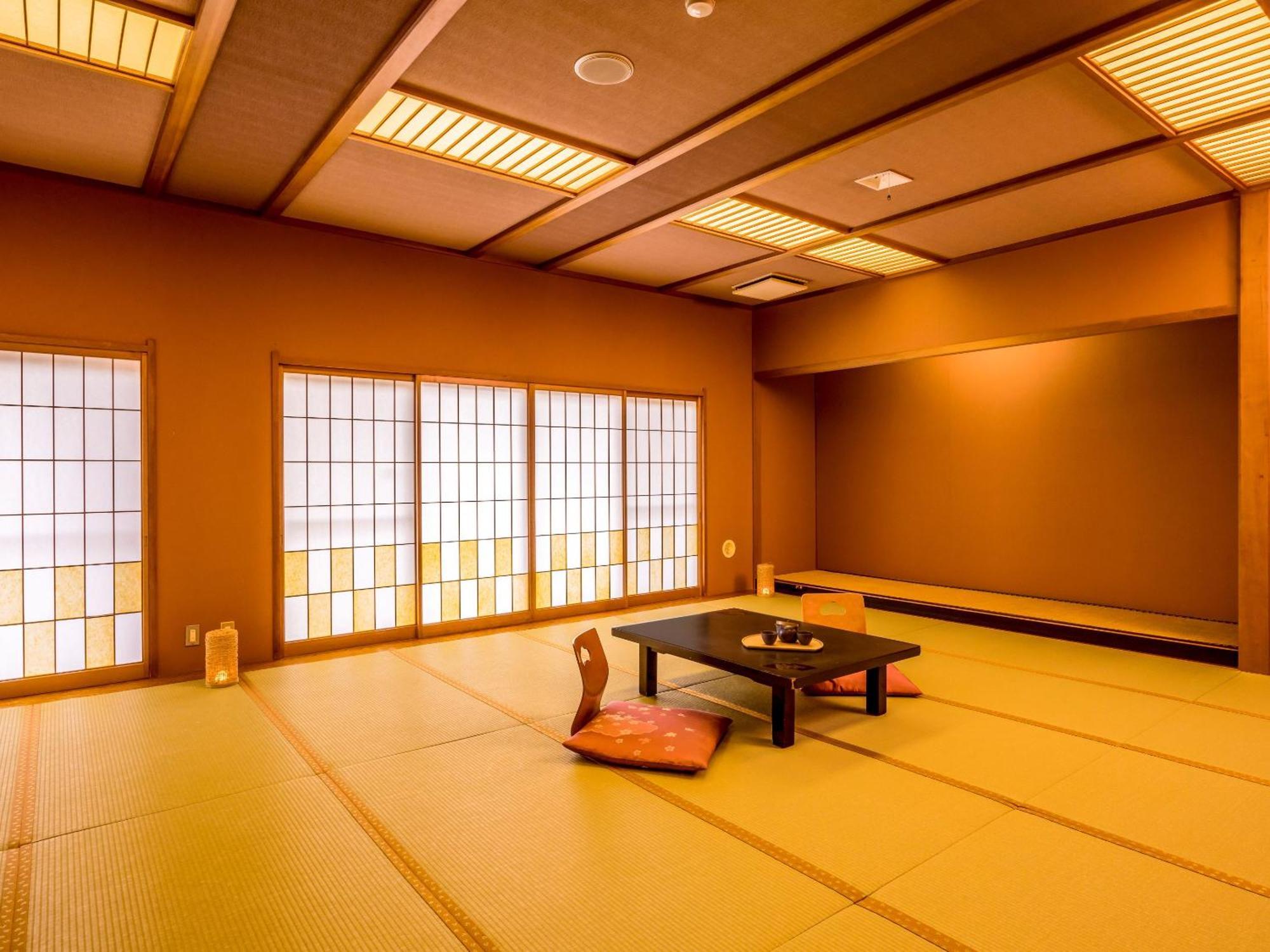 Ooedo Onsen Monogatari Yamanaka Saichoraku เรียวกัง